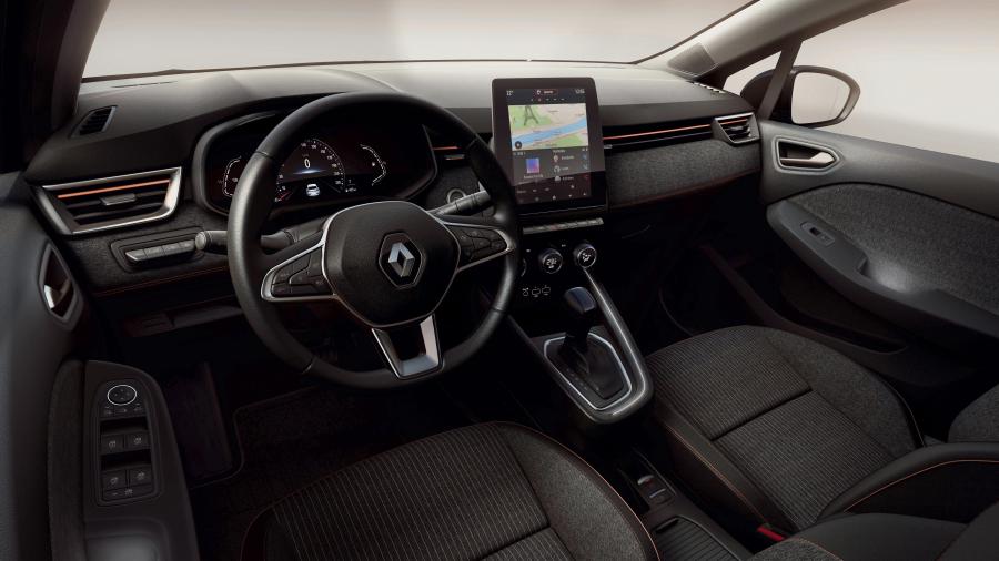 Торпедо Renault Clio Lutecia 2021 года  (фото 11 из 11)